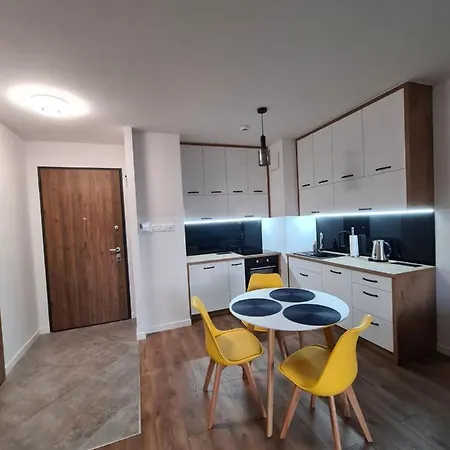 Sloneczne Nabrzeze Apartment *